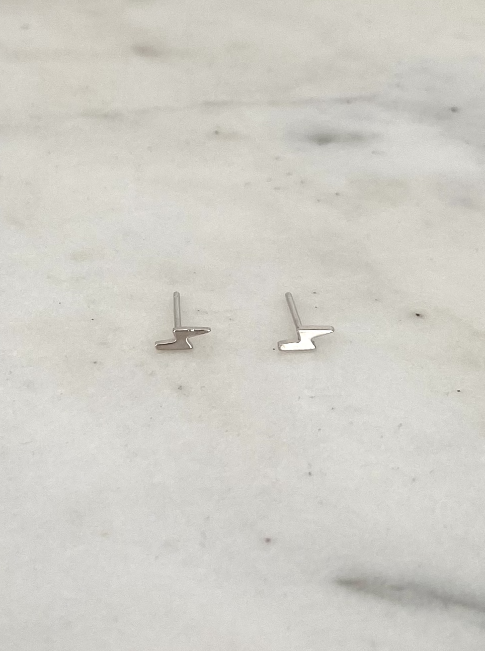 Flash Studs
